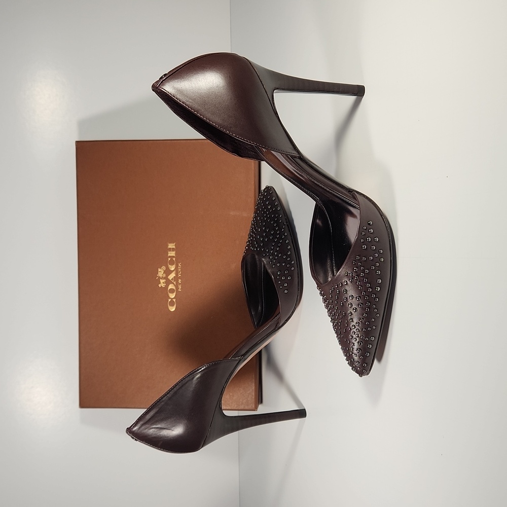 Coach Holmes studded leather d'orsey pump 7.5 nwt